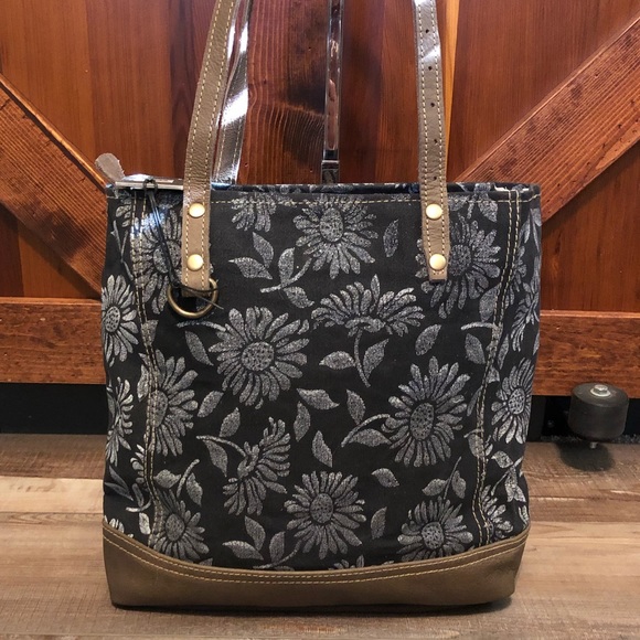 Myra Great Nautical Tote Bag Purse E319 - Picture 3 of 9